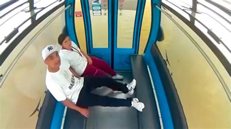 teniendo sexo en el teleferico|Video de pareja teniendo sexo en teleférico de Guayaquil ...